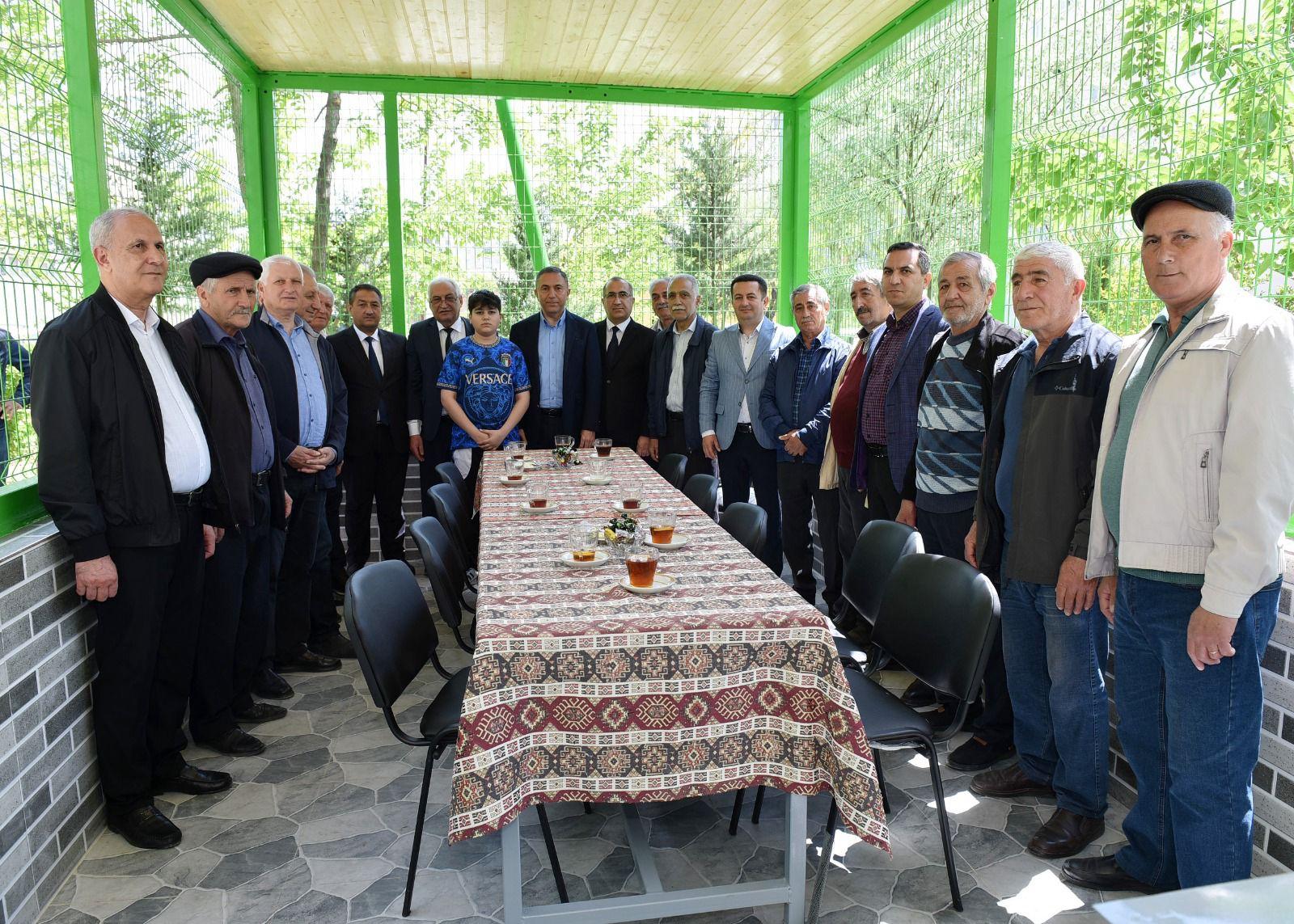 SUMQAYITDA “BESETKA” ŞOUSU... - Yüksək vəzifəli şəxslər “dominoxana” açılışına qatıldılar + VİDEO