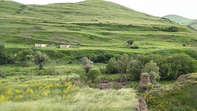Tutqunçay hövzəsinin dumanlı-çənli tarixi yurdları...