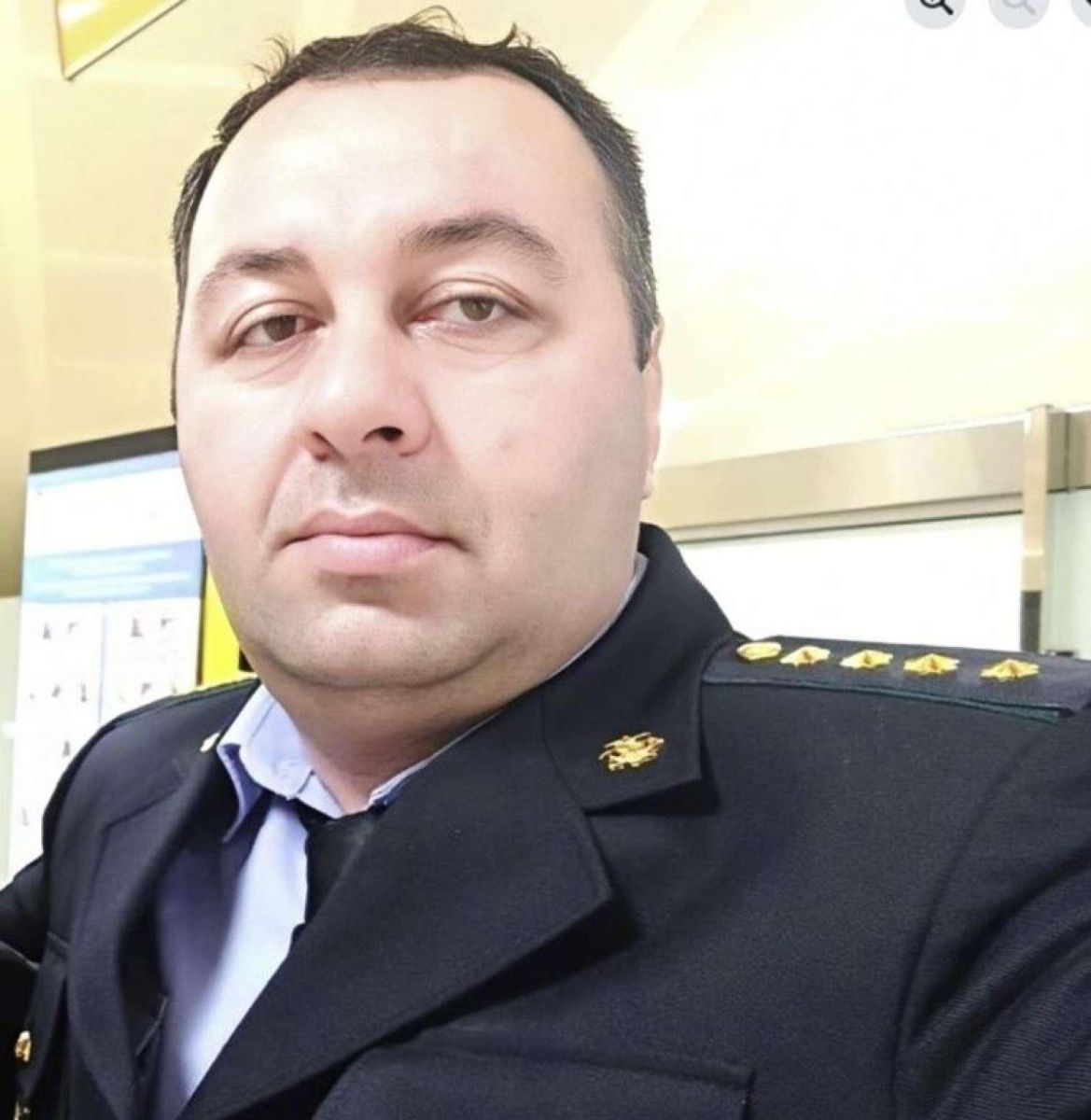 BAKIDA GÖMRÜKÇÜ QƏTLƏ YETİRİLDİ - 16 yaşlı oğlan saxlanılıb + FOTOLAR