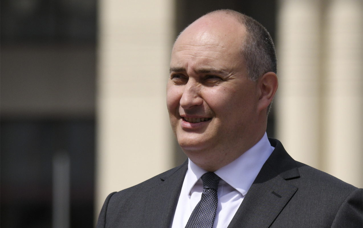 Gürcüstanın keçmiş müdafiə naziri həbs olundu