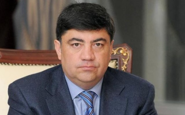 Ramiz Mehdiyevin kürəkəni İlham Əliyevin bahalı avtomobil kolleksiyası - FOTOLAR