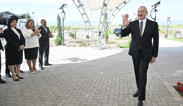 İlham Əliyev Kəlbəcər sakinləri ilə görüşdü