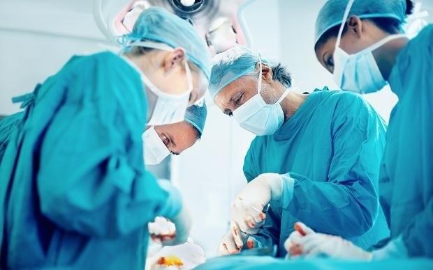 Nazirlikdən botoks və dolğularla bağlı xəbərdarlıq