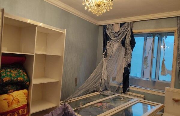 Bakıda mənzildə partlayış: xəsarət alan var