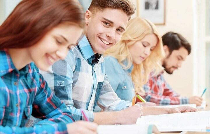 45 yaşına çatmamış şəxslər gənc hesab olunacaq - YENİ QƏRAR