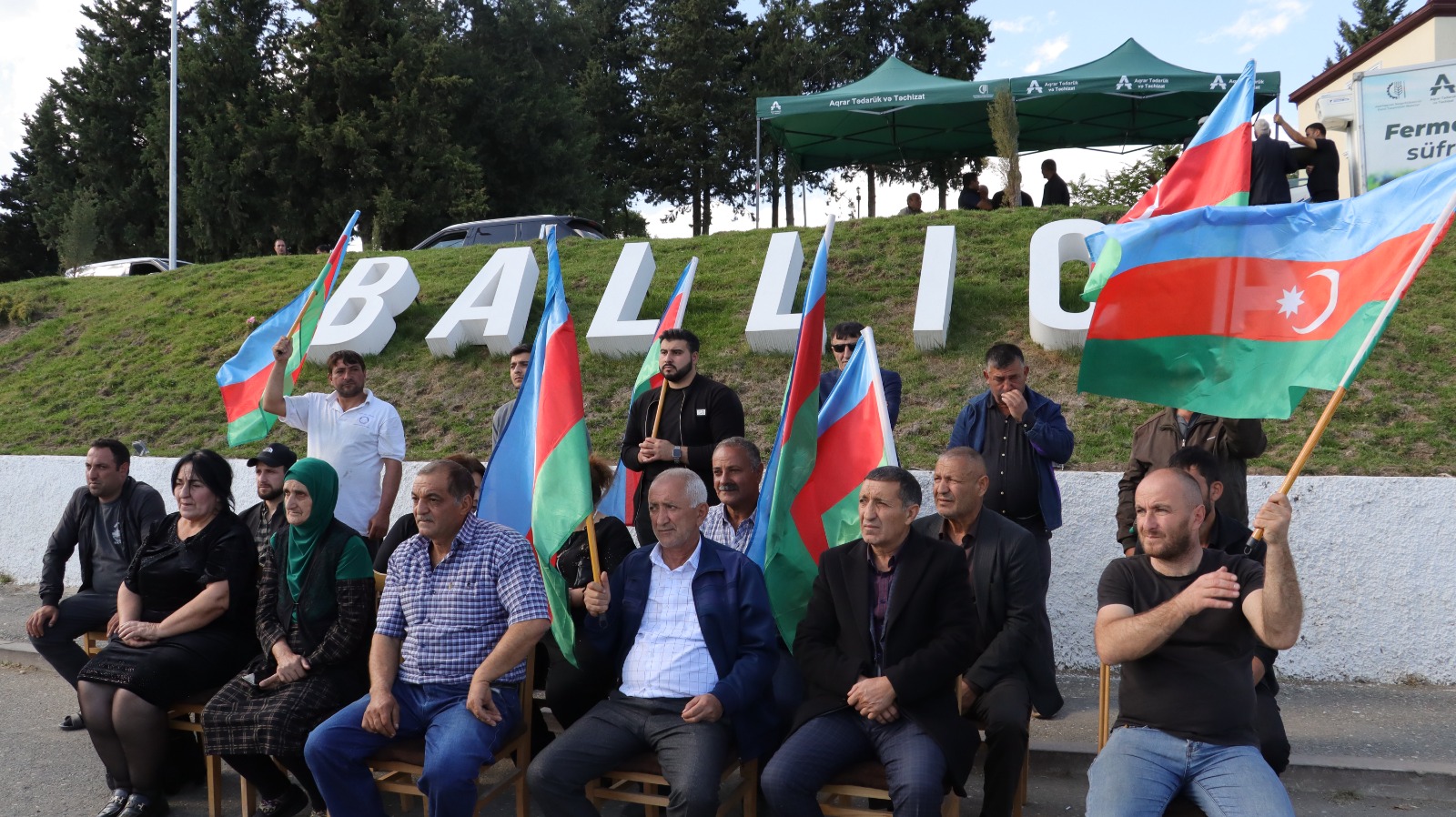 Xocalının daha iki kəndinə növbəti köç oldu- FOTO 