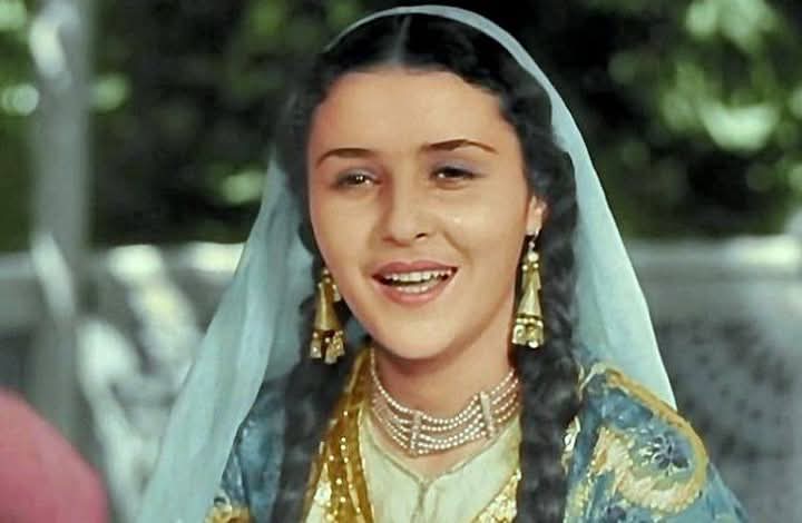 LEYLA BƏDİRBƏYLİ HAQQINDA ƏLAVƏ BİLGİ VƏ HƏQİQƏTLƏR - Əhsən Rəhmanlı yazır