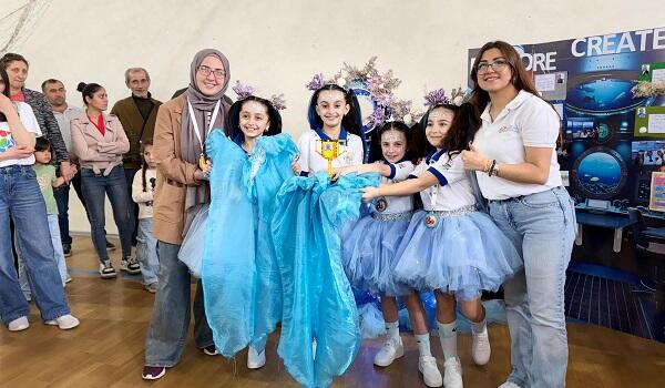 Bakı Avropa Liseyinin şagirdləri bu yarışmada qalib gəldi - Foto