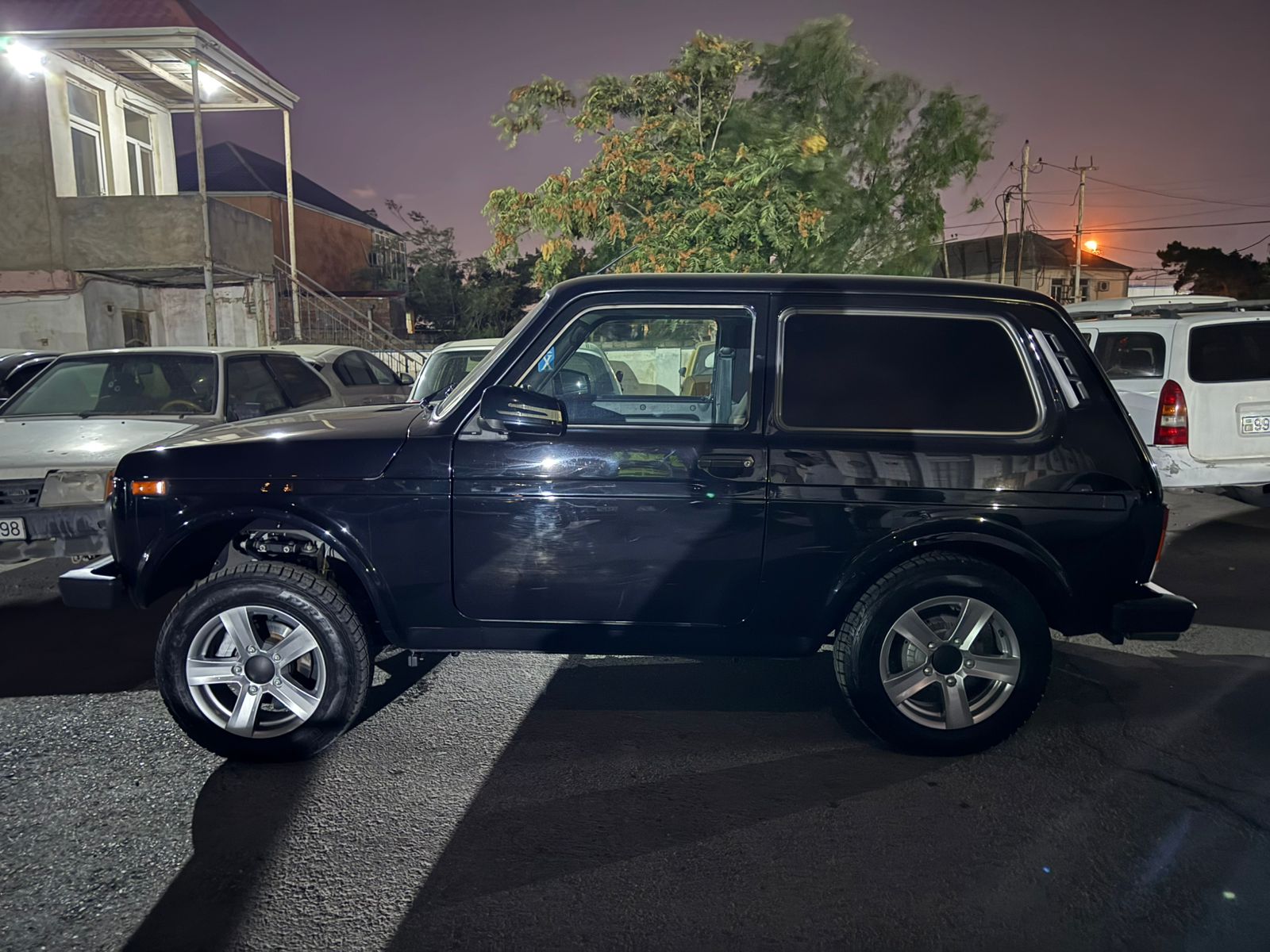 Xətai rayonunda qaydaları kobud şəkildə pozan sürücülər məsuliyyətə cəlb edilib