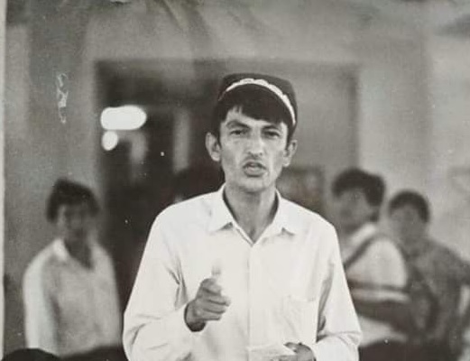 QARDAŞ XALQLAR ƏDƏBİYYATI - Özbək şairi Çari Əvəzin şeirləri