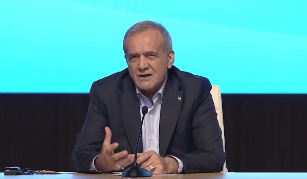 Pezeşkian məcburi hicaba qarşı çıxdı