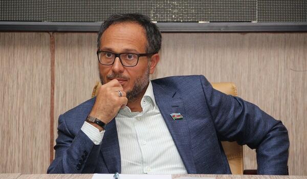 MSK toplanır: Bu deputatın mandatına xitam verilir!