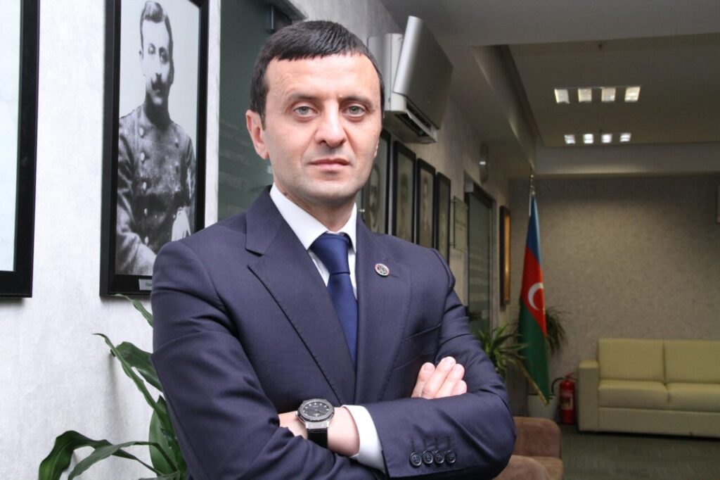 Adnan Əhmədzadənin vəkilindən DTX-ya şikayət olundu