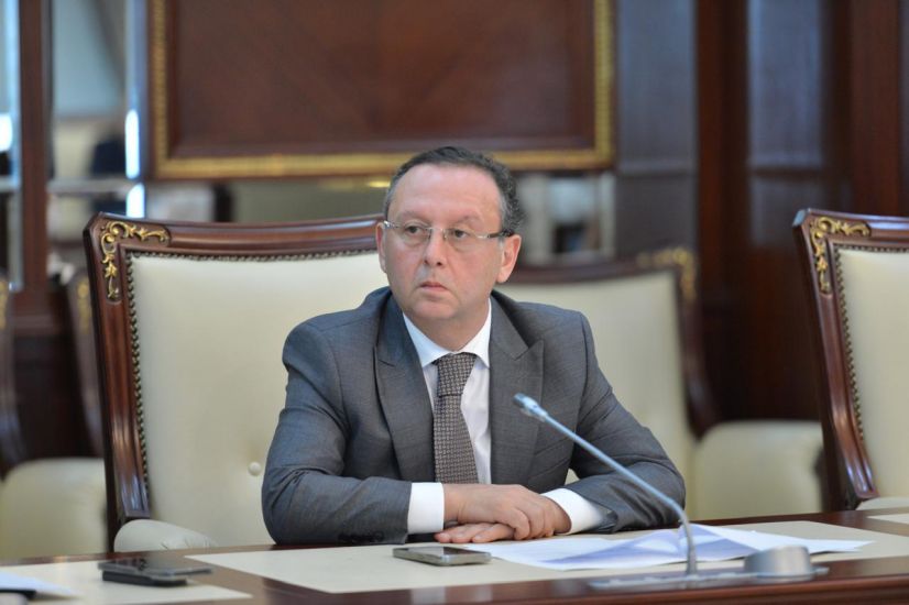 Deputat Nərimanovda evlərin sökülməsindən danışdı