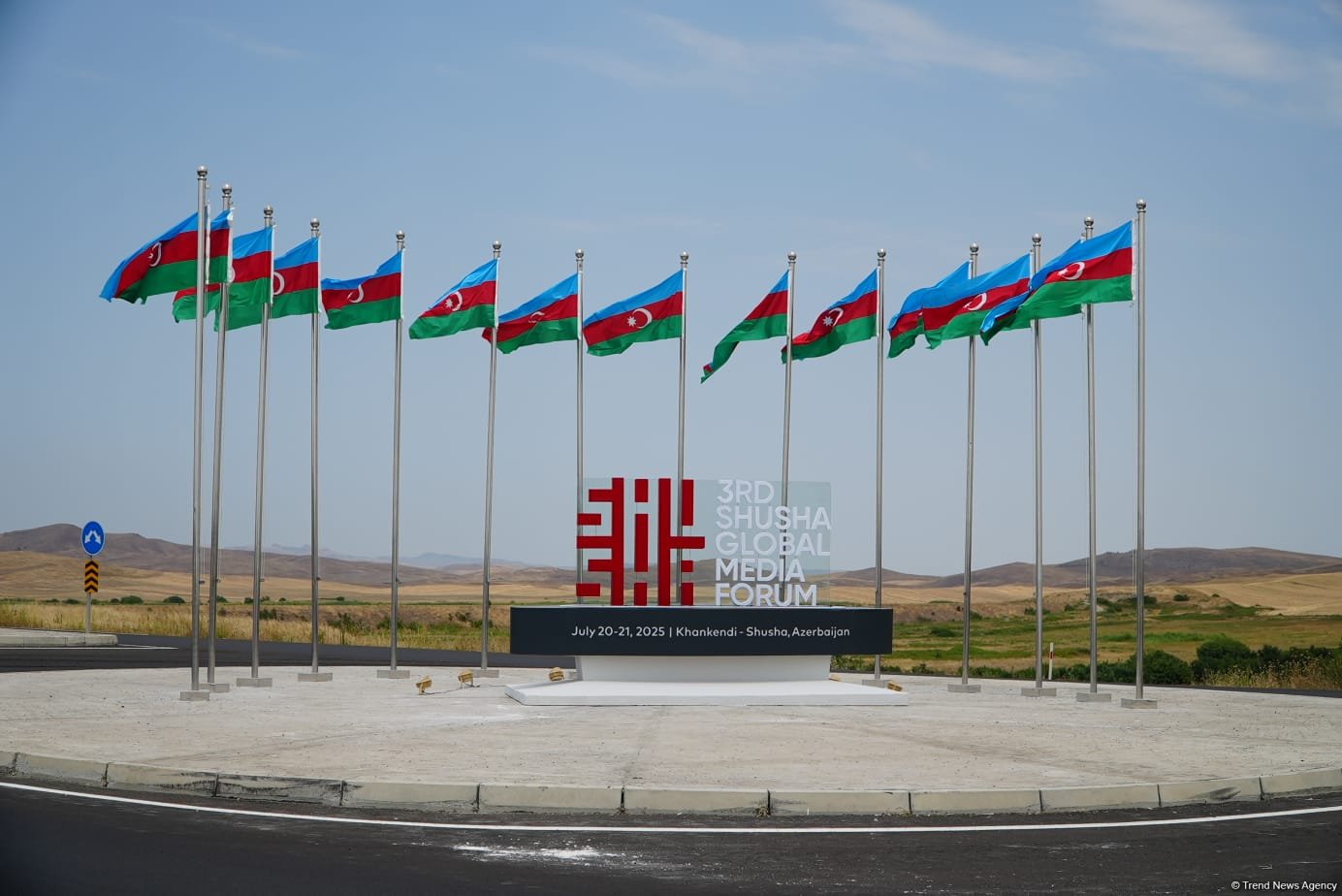 ŞUŞADAN DÜNYAYA VERİLƏN MESAJ - Yadigar Məmmədli: “3-cü Şuşa Qlobal Media Forumunu çox yüksək qiymətləndirirəm”