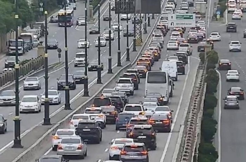   22 istiqamətdə tıxac var – Siyahı