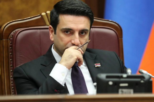 Simonyan: “Qorxmayın, Əliyev İrəvana tankla yox, maşınla gələcək”