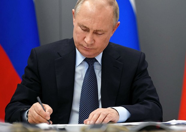 Putin sərəncam imzaladı