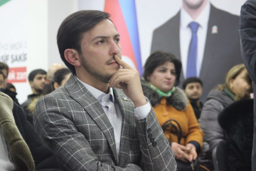 Partiya sədri: “Aydın Hüseynov kimi yazısında xeyli səhv buraxan deputatları görəndə, üzüntü məni boğur” - FOTO