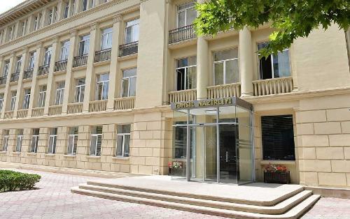 Sinif rəhbərinin şagirdlərdən müalicəsi üçün pul tələb etməsi araşdırılıb - BŞTİ