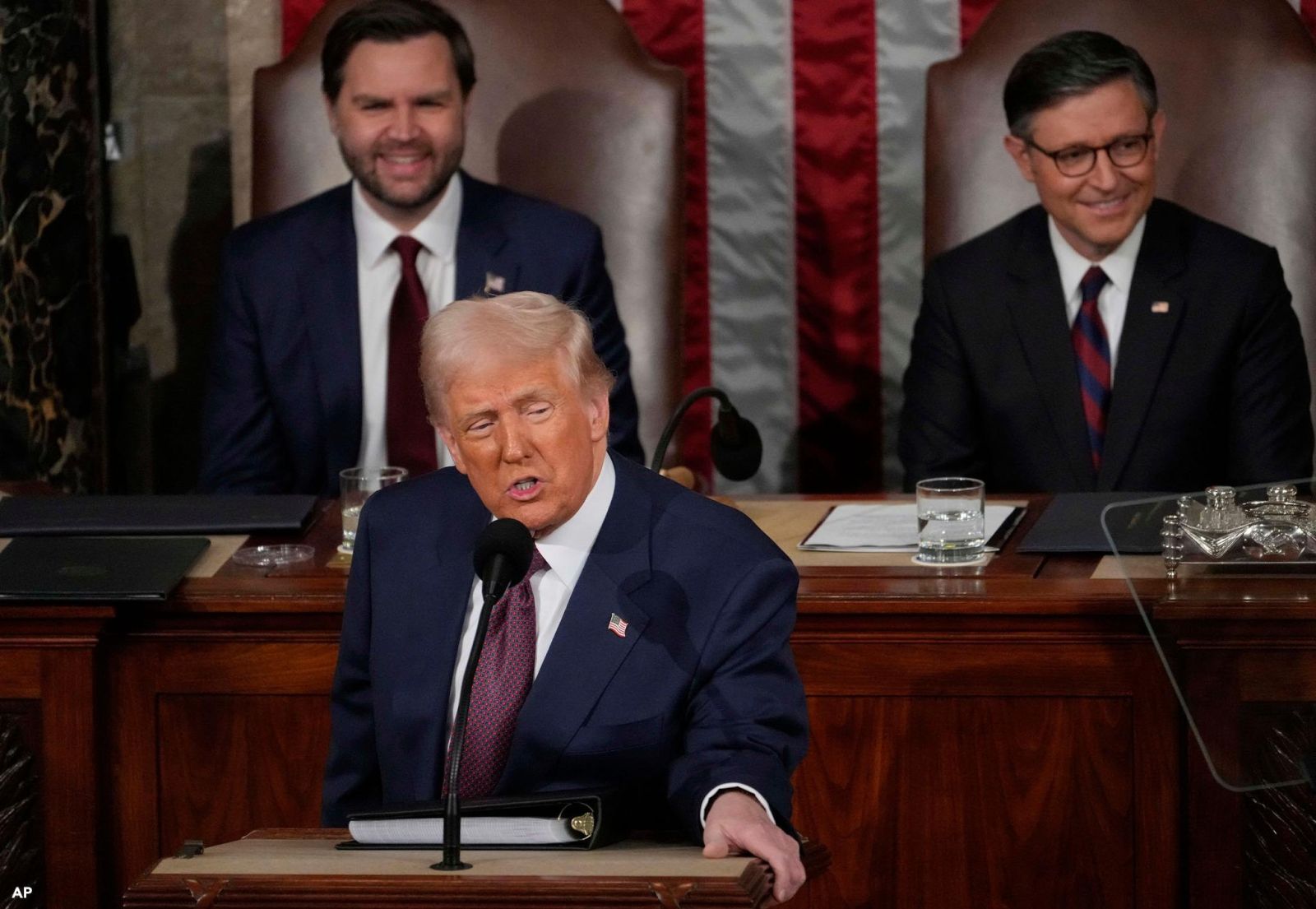 TRAMPIN KONQRESƏ İLK MÜRACİƏTİ QALMAQALLA BAŞLADI - Zelenskinin məktubunu oxudu, 