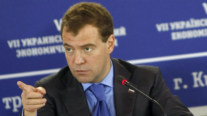 Medvedev: “NATO impotetnlərinin 20 ilə edə bilmədiyini “Taliban” bir ilə etdi”