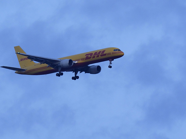 Rusiya transatlantik reyslərin göyərtəsində yanğın və partlayışlar planlaşdırmaqda şübhəli bilinir - WSJ