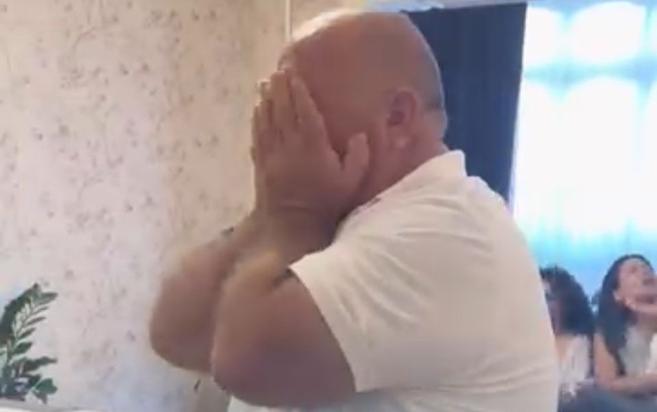 Hidayətin ailəsinin sevinci - Video