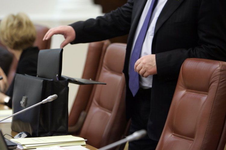 Bloger direktora kabinetində hədə-qorxu gəldi: 